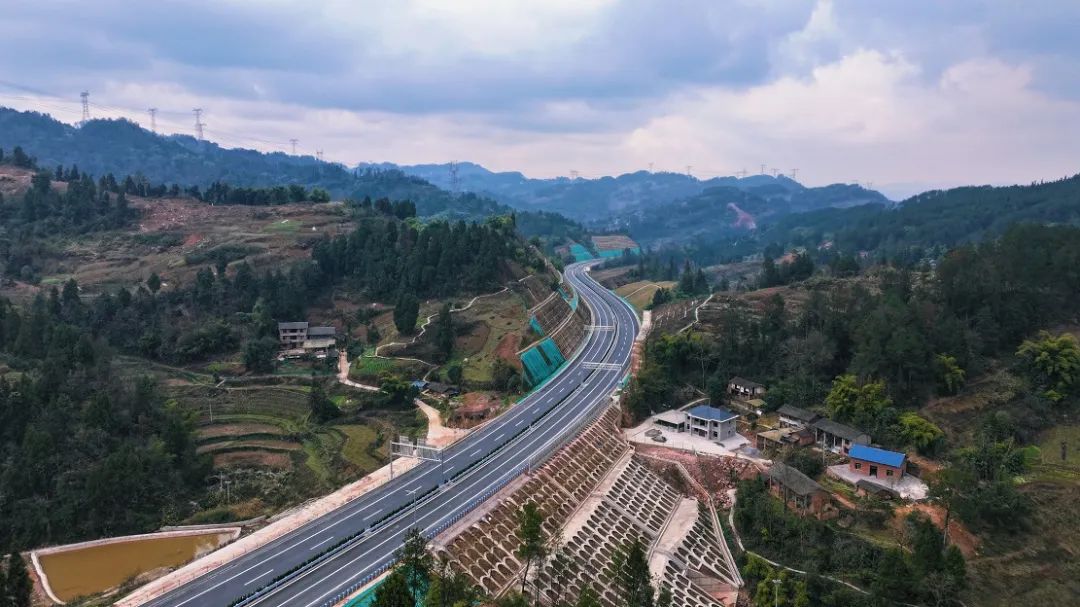南川西环线高速公路.重庆高速集团供图