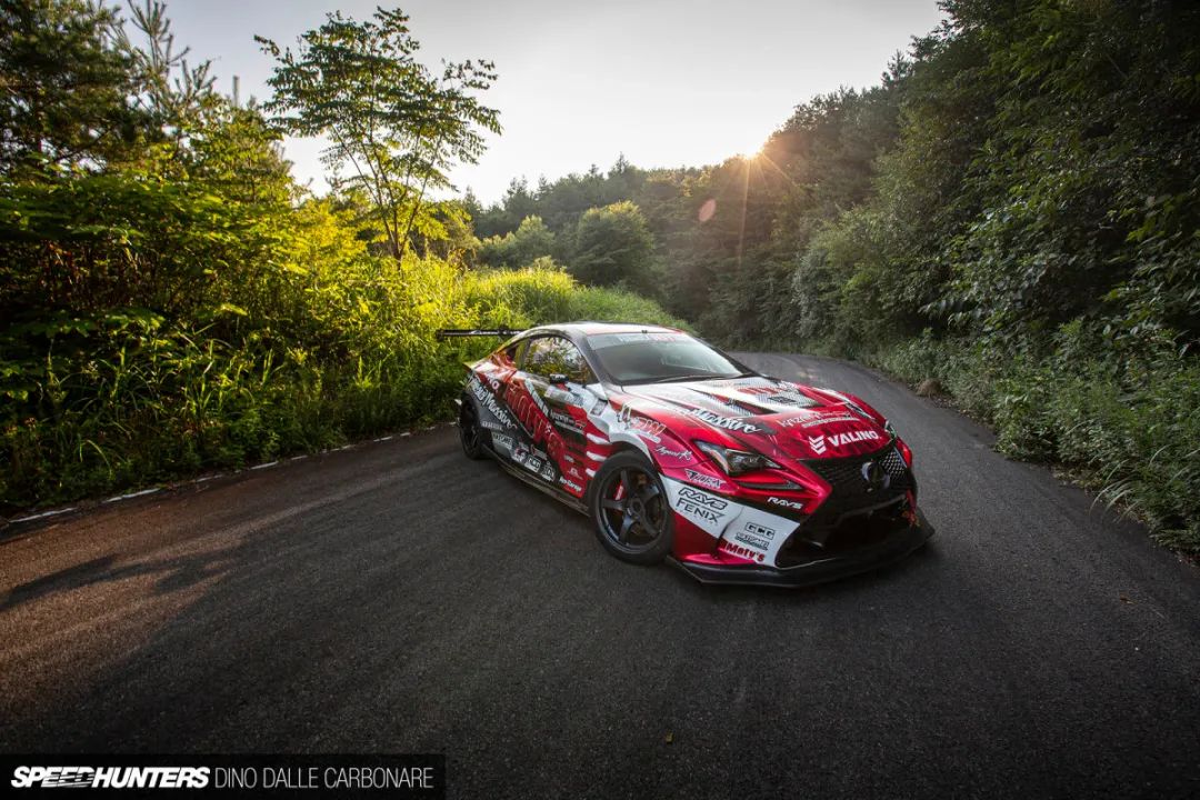 1000匹2jz 雷克萨斯rc,武装到牙齿的漂移赛车究竟有多战斗_新浪财经