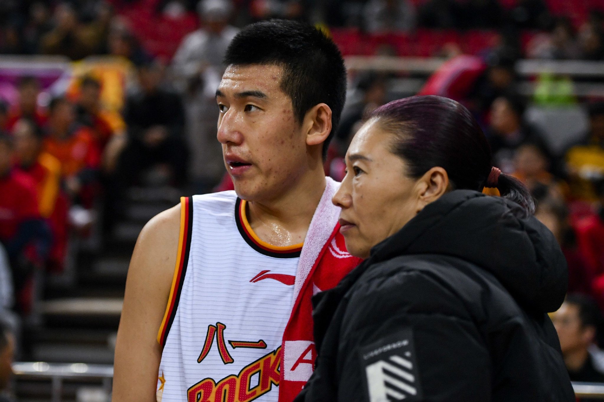 展淑萍和儿子付豪.