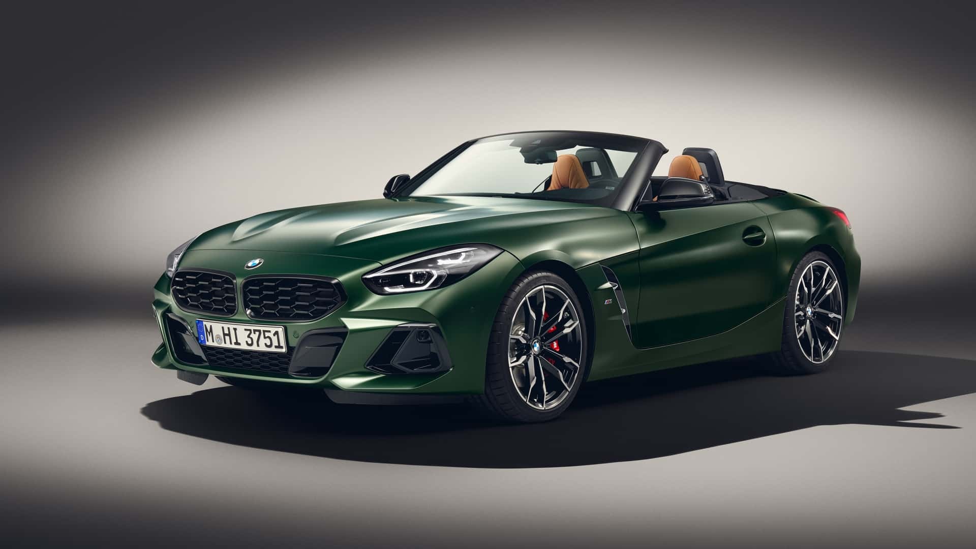 2025款宝马z4m40i提供六速手动挡车型可供选择售价为70