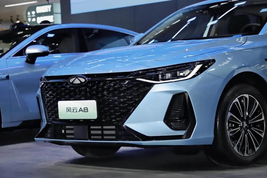 A级强强对决，性价比拉满，1公里不到1毛，怎么选？