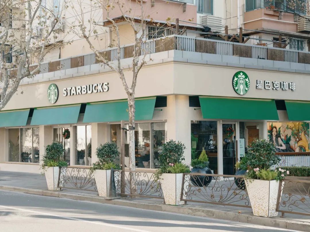 星巴克最新财报:内地门店已突破7000家,持续聚焦高端咖啡市场|星巴克
