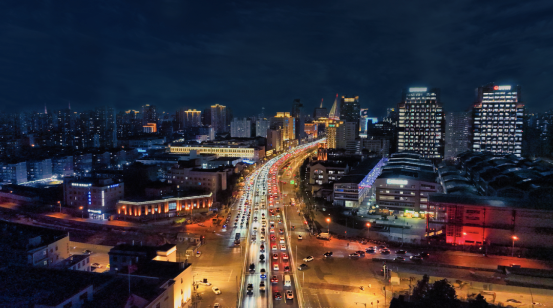 【最新】内环高架路杨浦段夜景照明换新装,一带四区打造特色夜间景观!