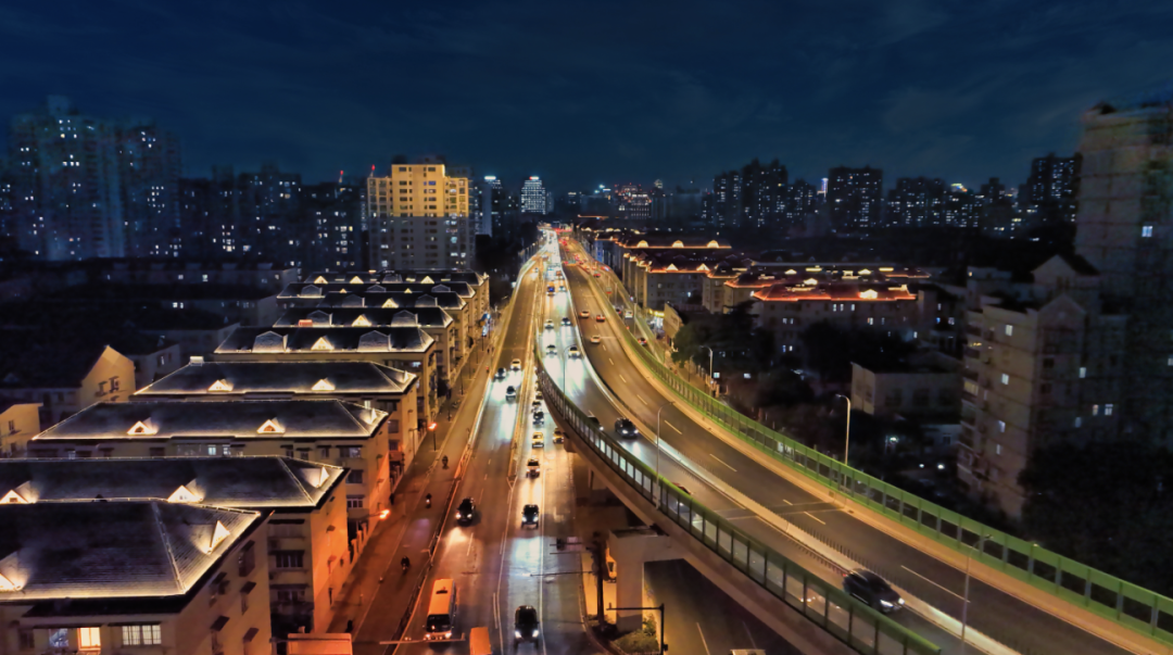 【最新】内环高架路杨浦段夜景照明换新装,一带四区打造特色夜间景观!