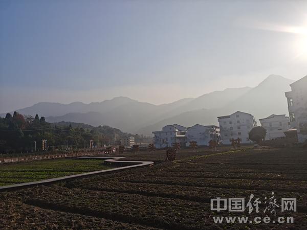 图为浙江省温州市鹿城区山福镇驿头驿阳村景色.