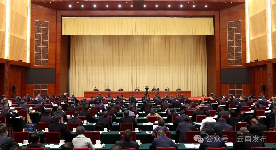 2月4日，省委农村工作会议在昆明召开。雷桐苏 摄