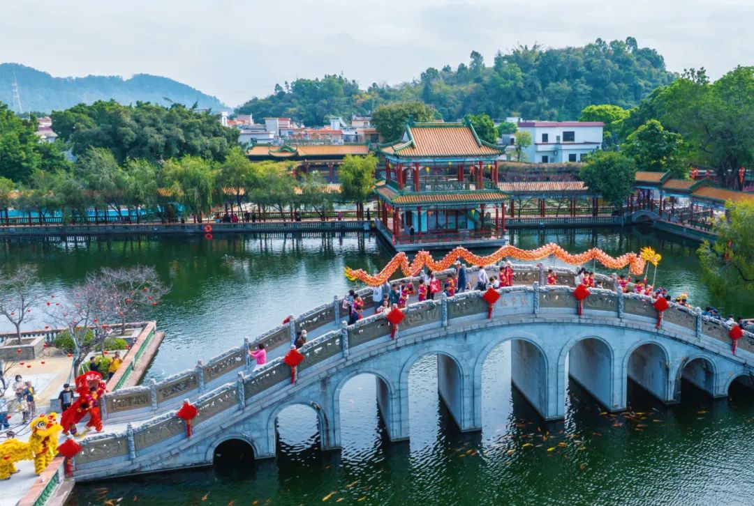 年初一至年初七宝墨园邀你看火龙水上飞,火狮跃火圈!-新浪汽车