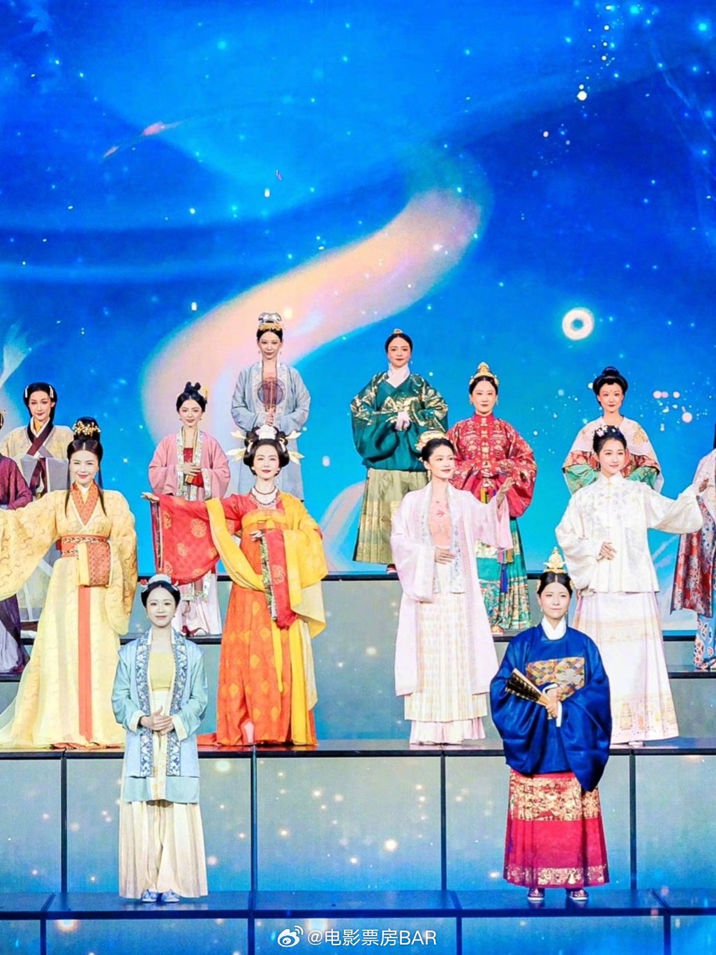 春晚发布2024龙年央视春晚联排剧照……|央视春晚|春晚|剧照_新浪新闻
