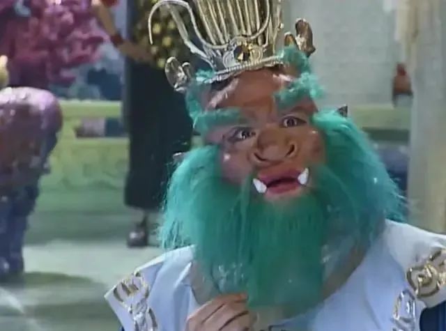 86版《西游记》中的西海龙王 图源:豆瓣