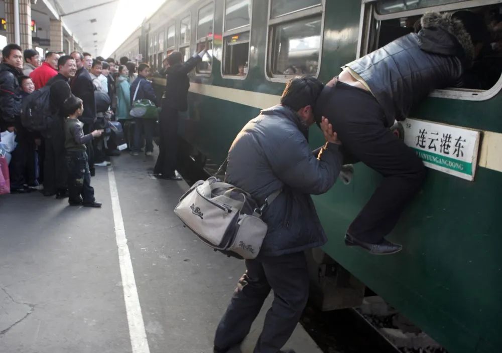 库友说 | 你要写春运,就不能只写春运|春运_新浪财经_新浪网