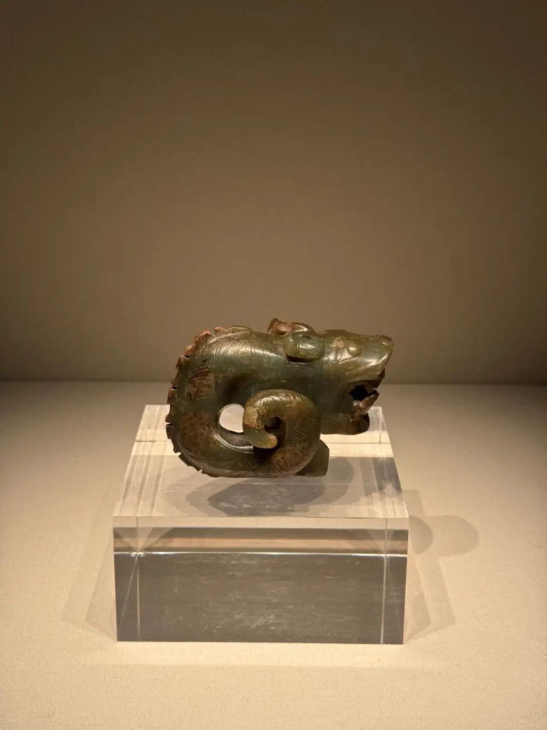 妇好墓出土的玉龙,现藏于中国国家博物馆.徐来 摄