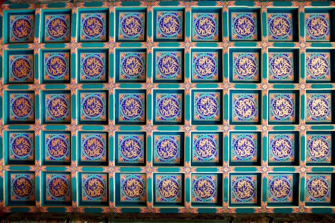 最呆萌,最拉风,最威严……我们在北京找到了这些"龙"|