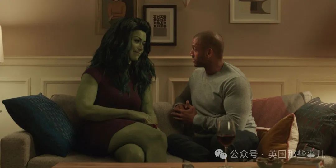 (《女浩克》情节,当男人表现出愿意倾听时,女浩克以为自己遇到了真爱)