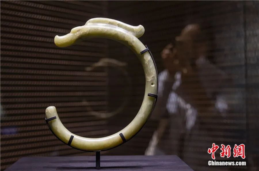 在南京博物院"玉润中华——中华玉文明的万年史诗图卷"特展上展陈的
