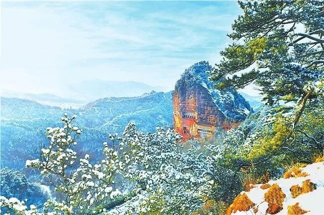 麦积山