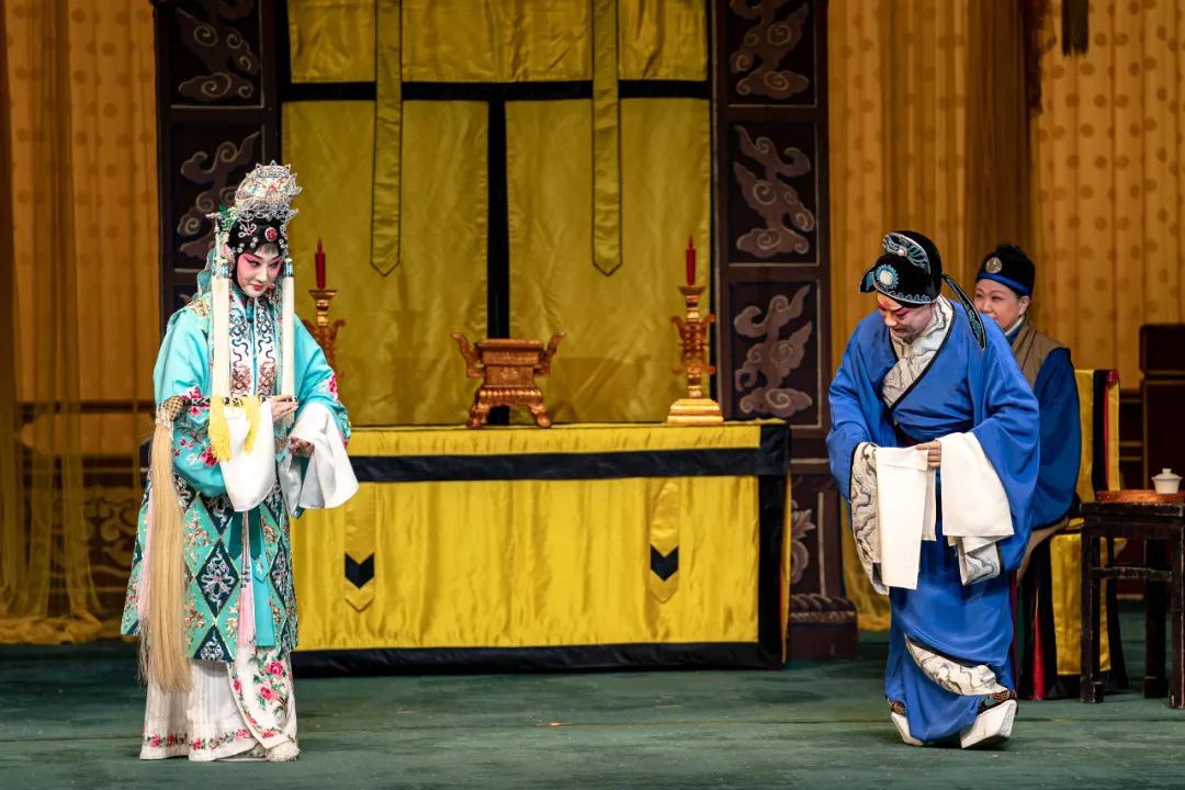 跟着镜头看大戏:情人节看情人戏--京剧《玉簪记》-新浪汽车