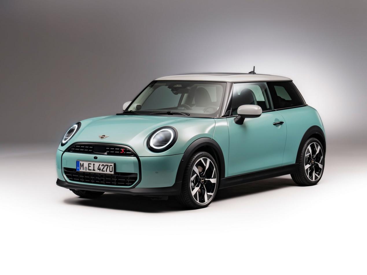 动力迎升级全新minicooper燃油版官图发布