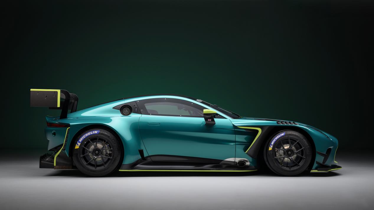 性能猛兽阿斯顿马丁全新vantagegt3赛车官图发布