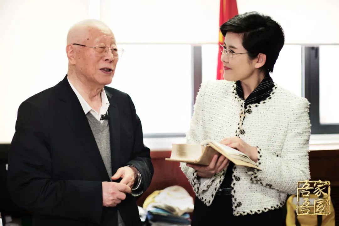 "为受冤的人伸冤",父亲这句话让他坚持六十年|刘耀_新浪财经_新浪网