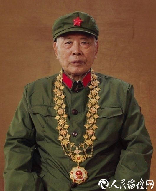 李延年:荣誉属于所有牺牲的革命烈士