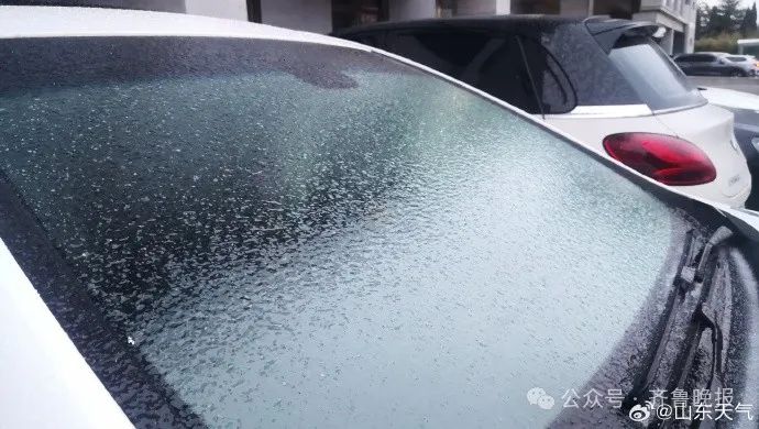 济南等13市大到暴雪，局部冻雨！半夜很多人收到红色预警弹窗......