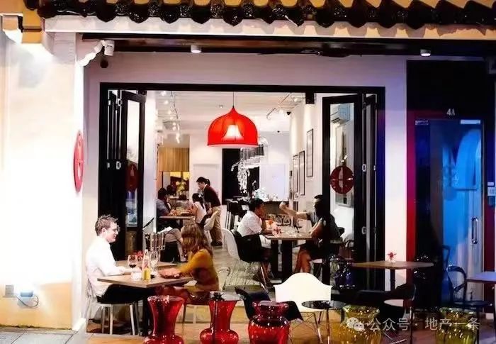 达士敦路其它店屋一层酒吧 图片来自新加坡吴洲房产