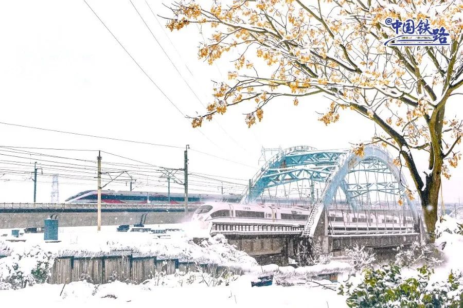 2月22日全国铁路预计发送旅客1125万人次|旅客_新浪财经_新浪网