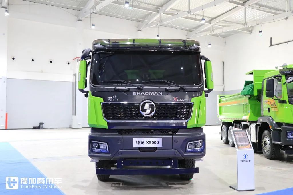 陕汽把自卸车也干到了620马力还是自动挡这台德龙x5000自卸配置真高端