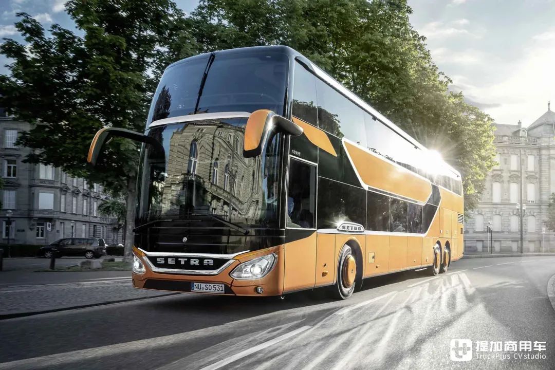 它是欧洲最豪华的双层豪华巴士之一带你领略新款赛特拉s531dt的魅力