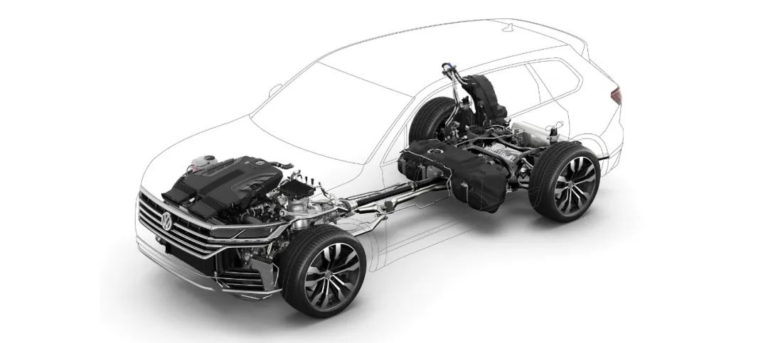 标配空气悬架!与卡宴师出同门,价格便宜几十万!太香!-新浪汽车