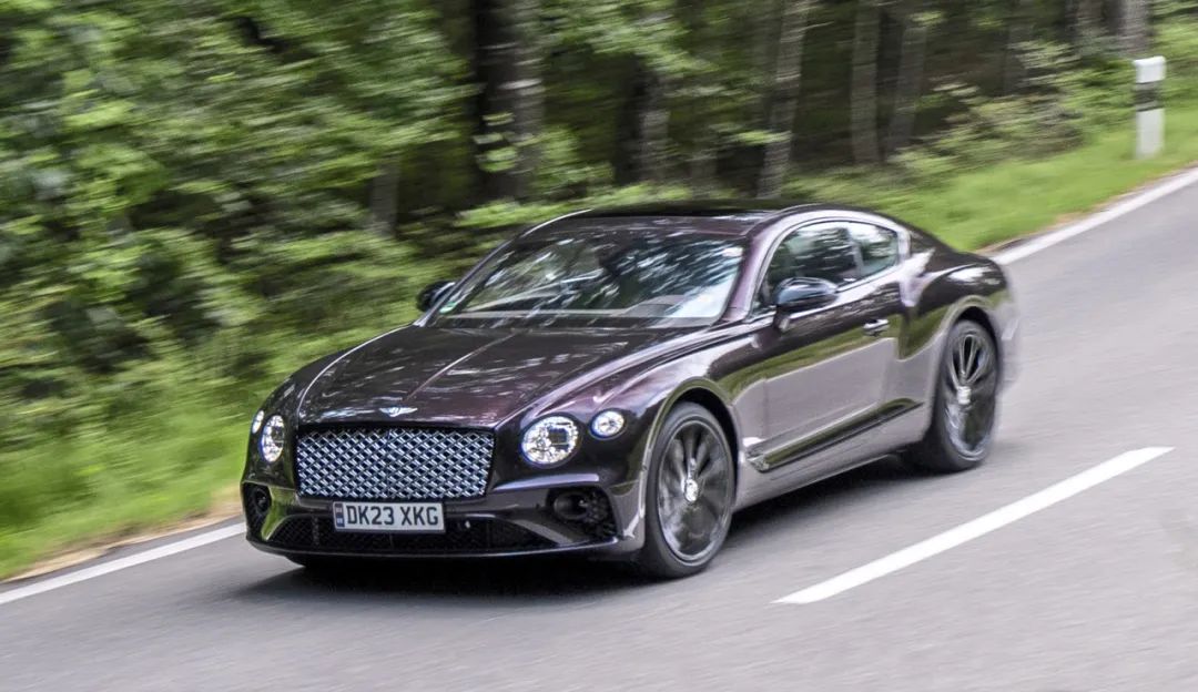 德味舒适与w12宾利欧陆gt20周年