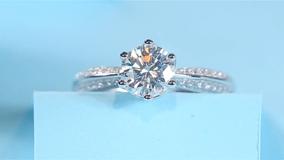 重达1克拉的大钻戒,88元带回家|项链|钻石_新浪新闻