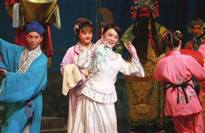 津派评剧《杨柳青传奇》致敬榜样(图)|杨柳青传奇_新浪财经_新浪网