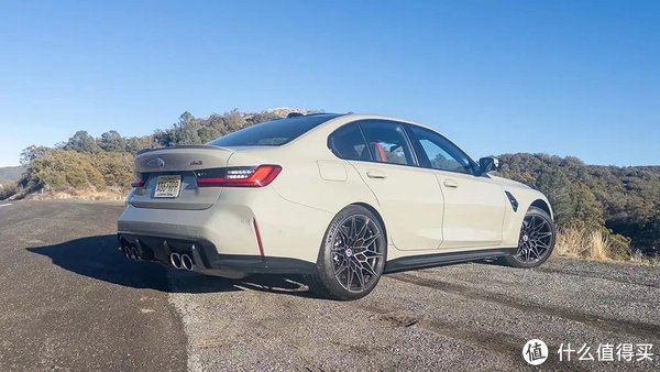能文能武的性能车宝马m3海外初体验