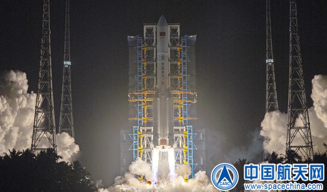 中国航天甲辰龙年第一飞丨长五火箭成功发射通信技术试验卫星十一号_