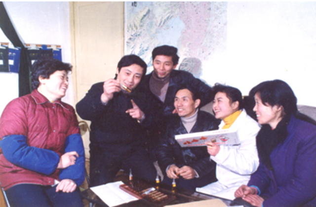 （图源：娃哈哈官网）