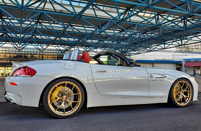 适配19寸的宽度从8j到12j,孔距覆盖了5*108/112/114.