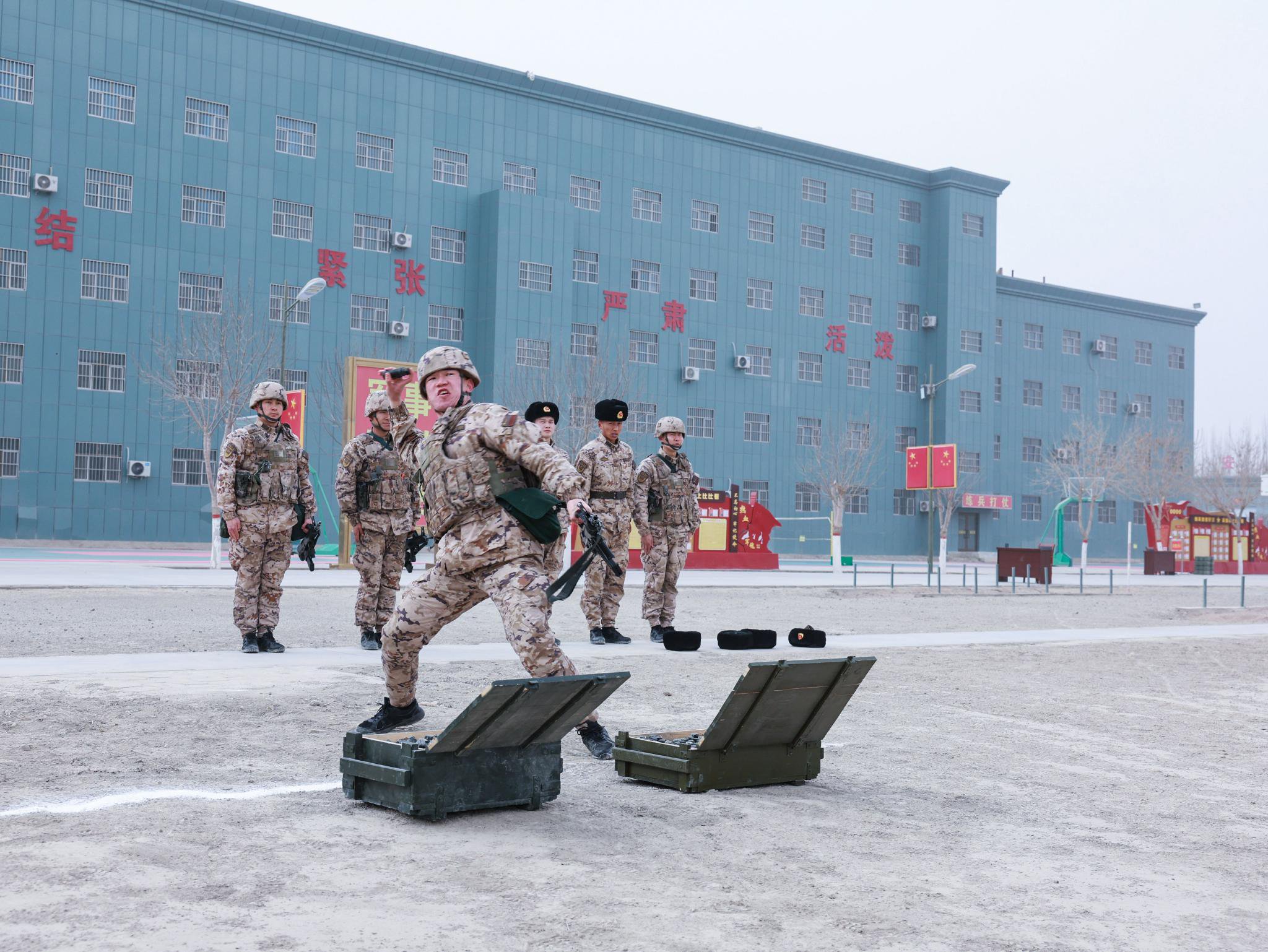 武警兵团总队执勤第二支队组织2024年春季警士选晋考核