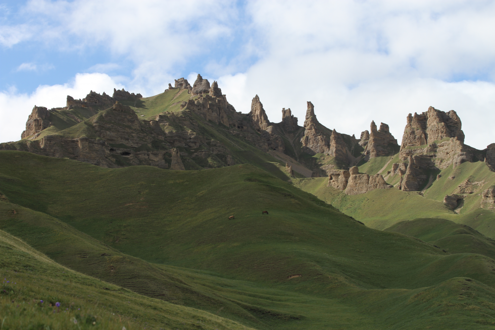 新疆巴州和静"公路景观带"建设提速|新疆_新浪财经_新浪网