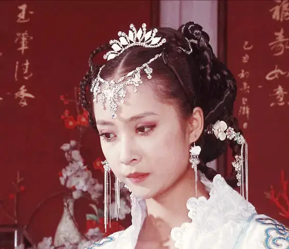 明明长着一张相似脸,一个最终成顶流,一个却死活红不了|陈冠霖|关慧卿