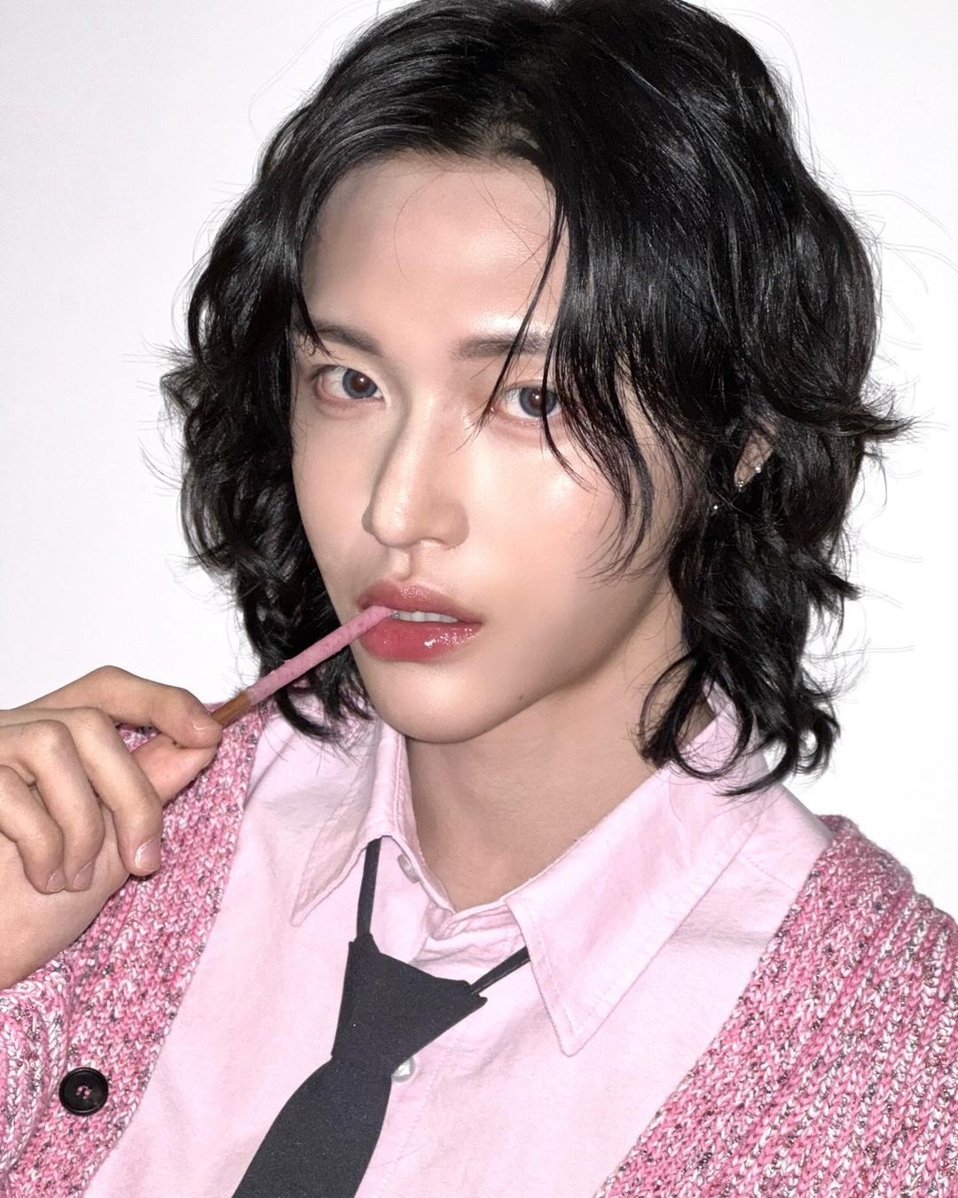 *朴元彬 omg…感觉是草莓味的|草莓味|朴元彬_新浪新闻