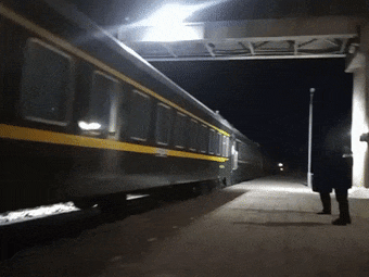 k601次列车上在北京西站开往太原站的一名三岁的小朋友在列车上突发