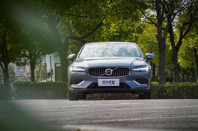 操控和安全感你都要开春第一台宝藏车型推荐沃尔沃s60