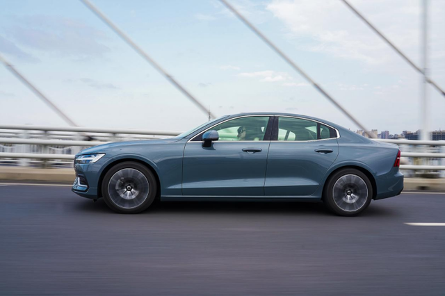 操控和安全感你都要开春第一台宝藏车型推荐沃尔沃s60