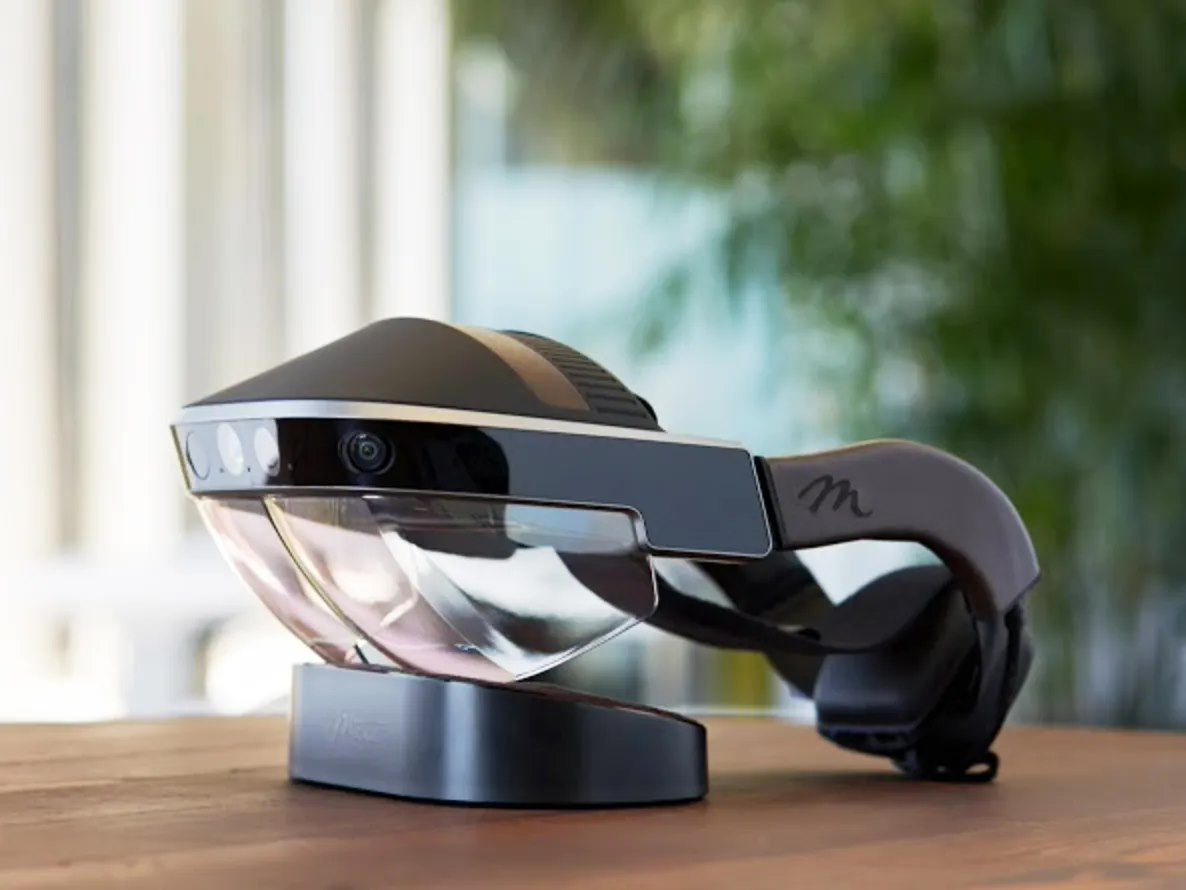 IDC:2023 年中国 AR / VR 头显出货 72.5 万台,同比下滑 39.8%|出货|VR|AR_新浪新闻