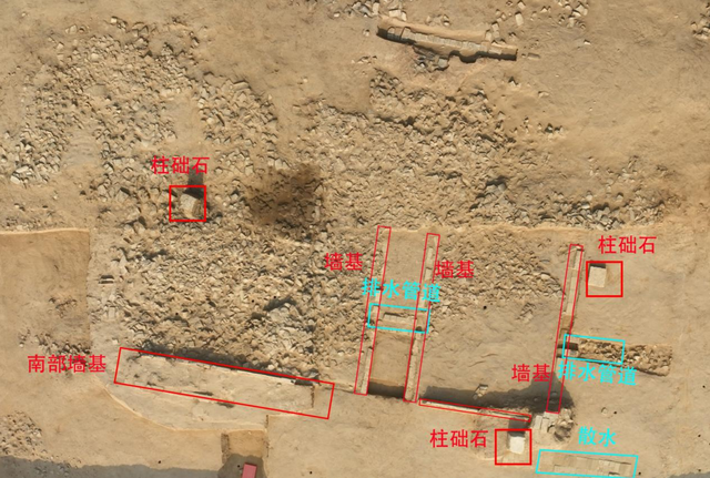 将军冢遗址一号建筑基址图(上为北)△将军冢遗址出土买地券图发掘