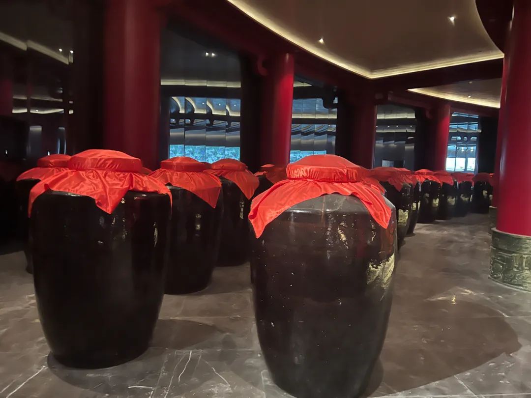 库存高企白酒企业为何还要涨价