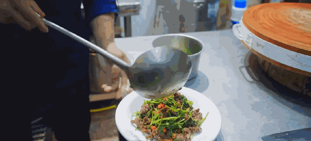 （图/抖音@江南都市报）