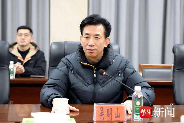 "南通市游泳后备人才培训基地"在江苏省海安中学揭牌