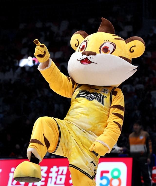 cba各队吉祥物首次集体亮相!互相斗舞惊艳观众|cba_新浪财经_新浪网